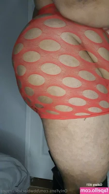 bbwblackdestroyer - Also I’m gonna post the latest dance challenge it. Was by someone