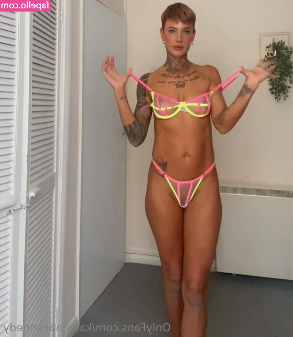 katalinakennedy - That time I wear a panties