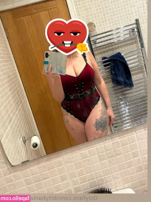DirtyBanteringBlonde - Caged