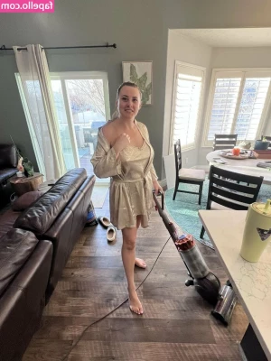 bjbellaxx - 📷 x4  Think it won't fit? Bet I can prove otherwise 😍