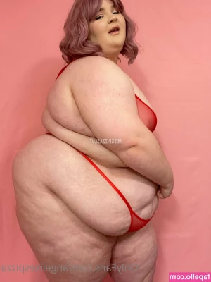 angelikespizza - touching myself again