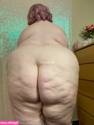 angelikespizza - Hope y all had a good Sunday   new video going out tonight