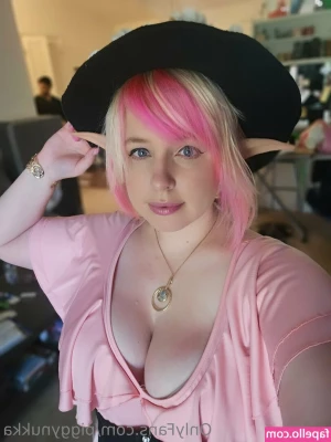 piggynukka - I wish you'd rip them off and bend me over...