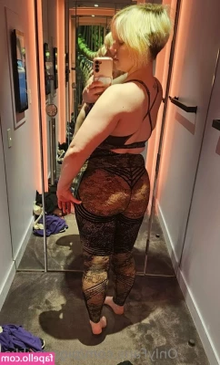 piggynukka - A bit of a handful