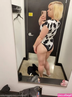 piggynukka - Hello i m J I m Italian Irish and ScandinavianI m a combat vet  and