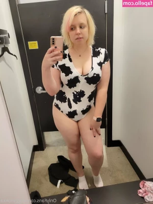 piggynukka - What random person should I fuck next?😝😈