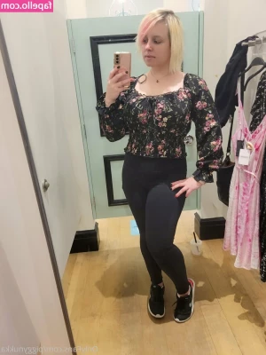 piggynukka - Thinking of all the ways I could beg you to cum inside my tight pussy
