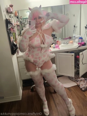 piggynukka - I love Daddy s fat cock in my mouth    Spoiler alert he got so turned