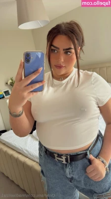 madixeliza1 - Happy hump day
