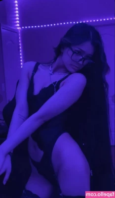 Irene Wong [ irene-wong-1 ] - Here's one more preview image from my new topless video ALL FOURS ON