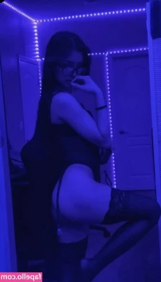 Irene Wong [ irene-wong-1 ] - Trying to be sexy  Is it working