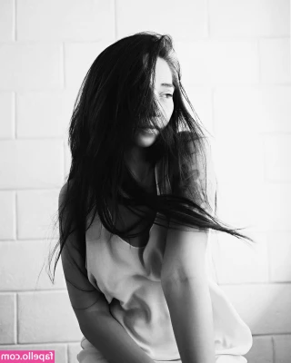 Kat TaylorSaydie [ kat-taylorsaydie ] - Fingering Wet Pussy Video  Run time 4 min 25 seconds  Watch me play