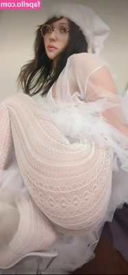 milkteamomoko - It s Monday morning lovers   I woke up warm  happy  amp  naked and