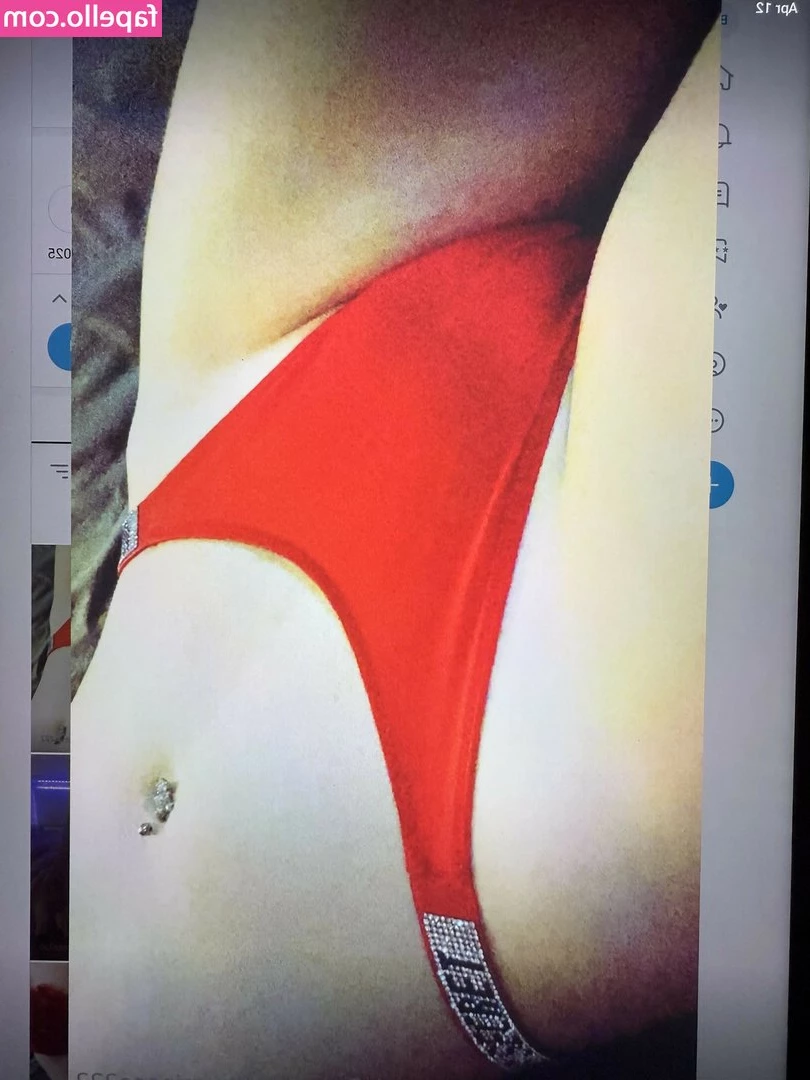 Jassmineee222 - How would you pull it off of me?😋