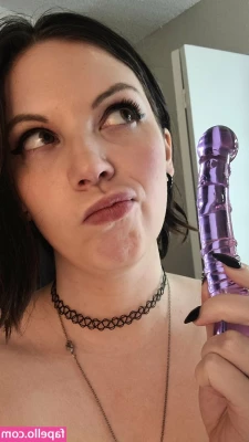 therileydanielsxxx - Yes I straddle this tub like I do my dick  I wanna make sure it is