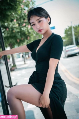 2xzxzxz2 - I’m giving you full consent to play with me while I sleep hehe