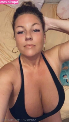 firstmilfmate - Can you see my piercings through this top….👀