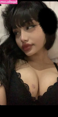 LarissaXmd - Lil tease 😈