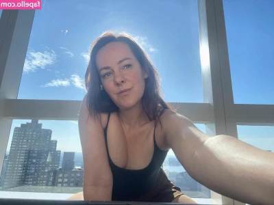 Jena Malone [ jena-malone ] - Would you shower with me? 😜