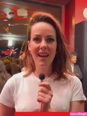 Jena Malone [ jena-malone ] - She said it might be to thick