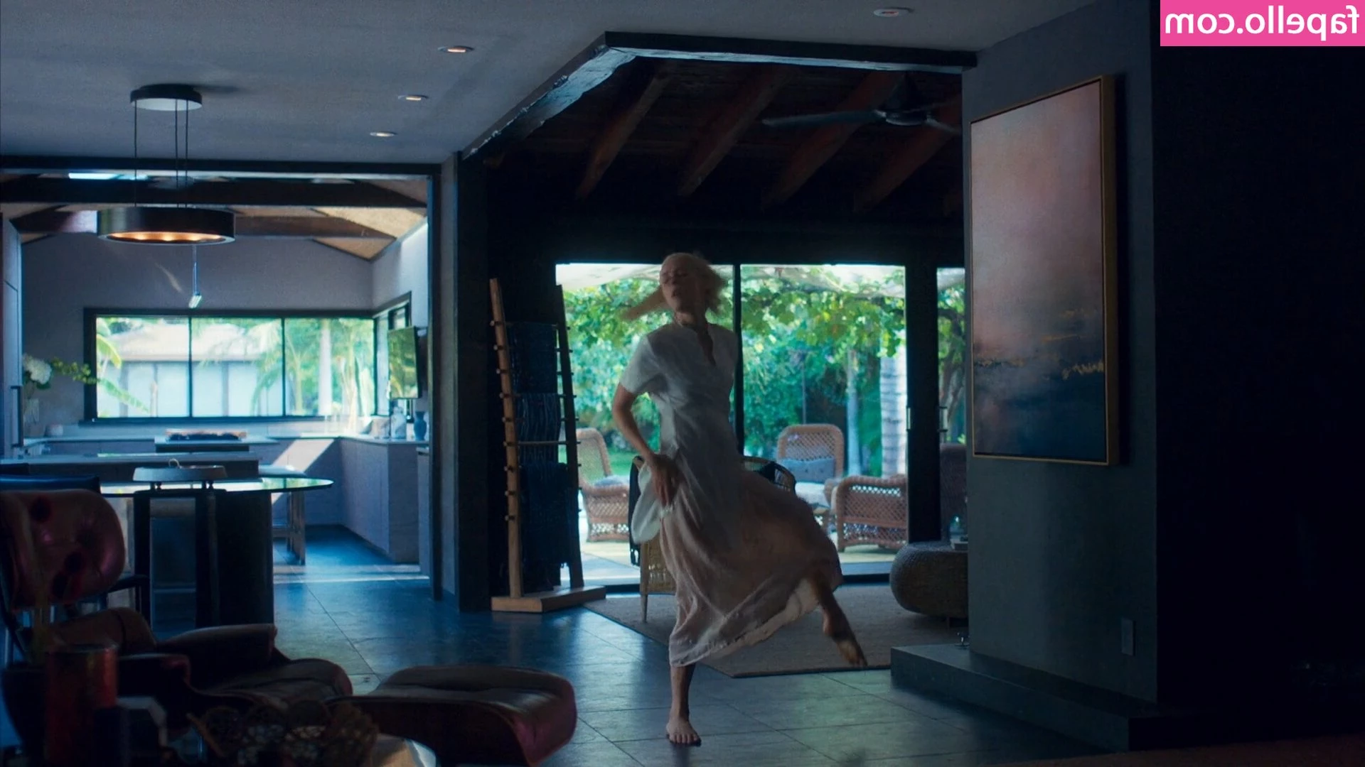 Jena Malone [ jena-malone ] - Bath time video