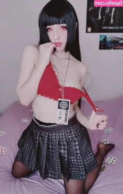 Aoy_Queen [ aoy-queen ] - Y all finna stop gettin trailers if y all not finna buy the shit