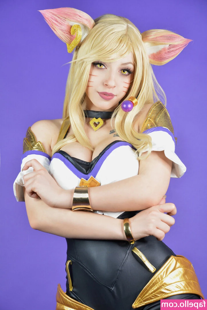 Aoy_Queen [ aoy-queen ] - Titty fluff