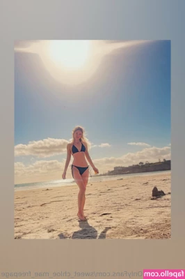 sweet_chloe_mae_freepage [ sweet-chloe-mae-freepage ] - I m doing customs all day  lemme fulfill your fantasies