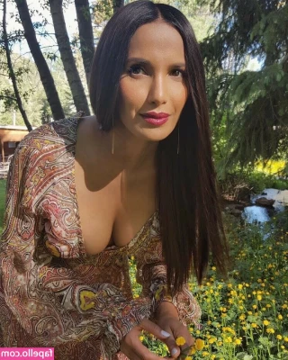  [ padma-lakshmi ] - Buon sabato sera