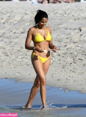  [ padma-lakshmi ] - Loopz w/ @dizziemisslizzie part 1