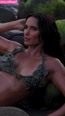  [ padma-lakshmi ] - I got a sexy new outfit