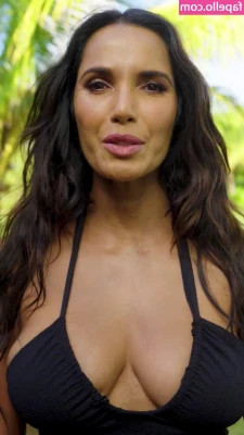  [ padma-lakshmi ] - Playing with both holes mmmmm