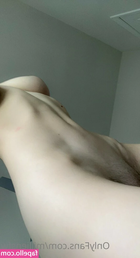 EmiliaNSFW - Prometo mejorar