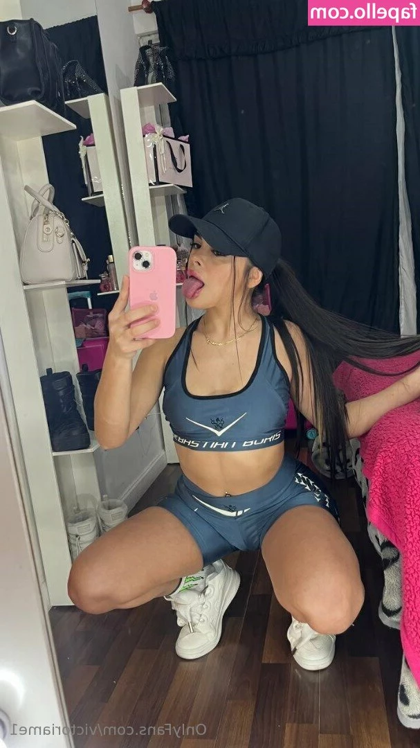 verenacute - Wanna see me play w her   comment
