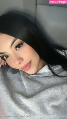 cuteselina - siempre haciendo el payaso