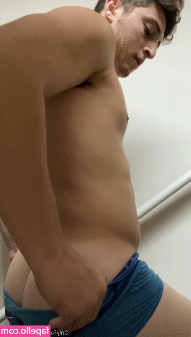 makaarons [ makaarons-1 ] - albertafree   horny russian MILF with big tits is waiting for you  
