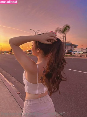 freeprincessapril - Qué me harías si me ves así desnuda