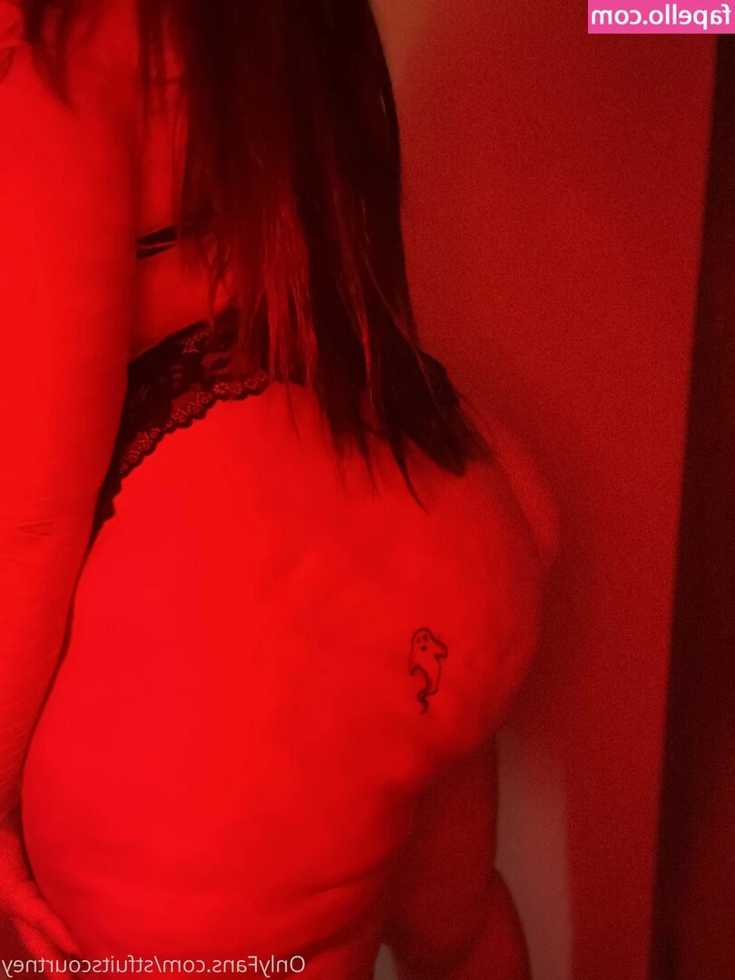 stfuitscourtney - Yo  so tonite for the  GangTaggTuesday I bring to you this  F13 hit