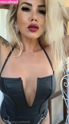 annpearl - a bad babe