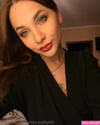 jessilence - the perfect lighting for a little pussy play