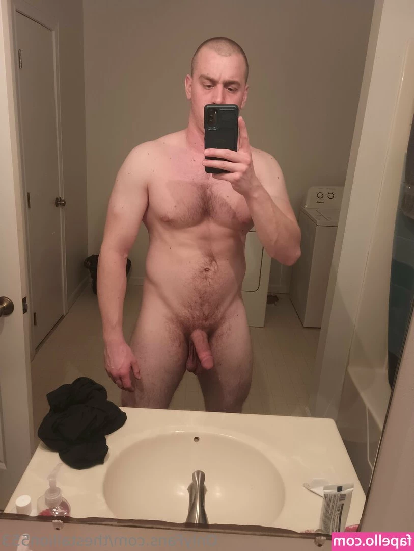 thestallion553 - I hope everyone is having a wonderful Christmas  Join me on twitch as