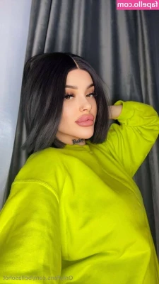 bellasohot - Me and Nereida getting closer together