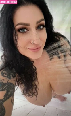 Valentina Marie [ valentina-marie ] - Fuck me like this daddy?