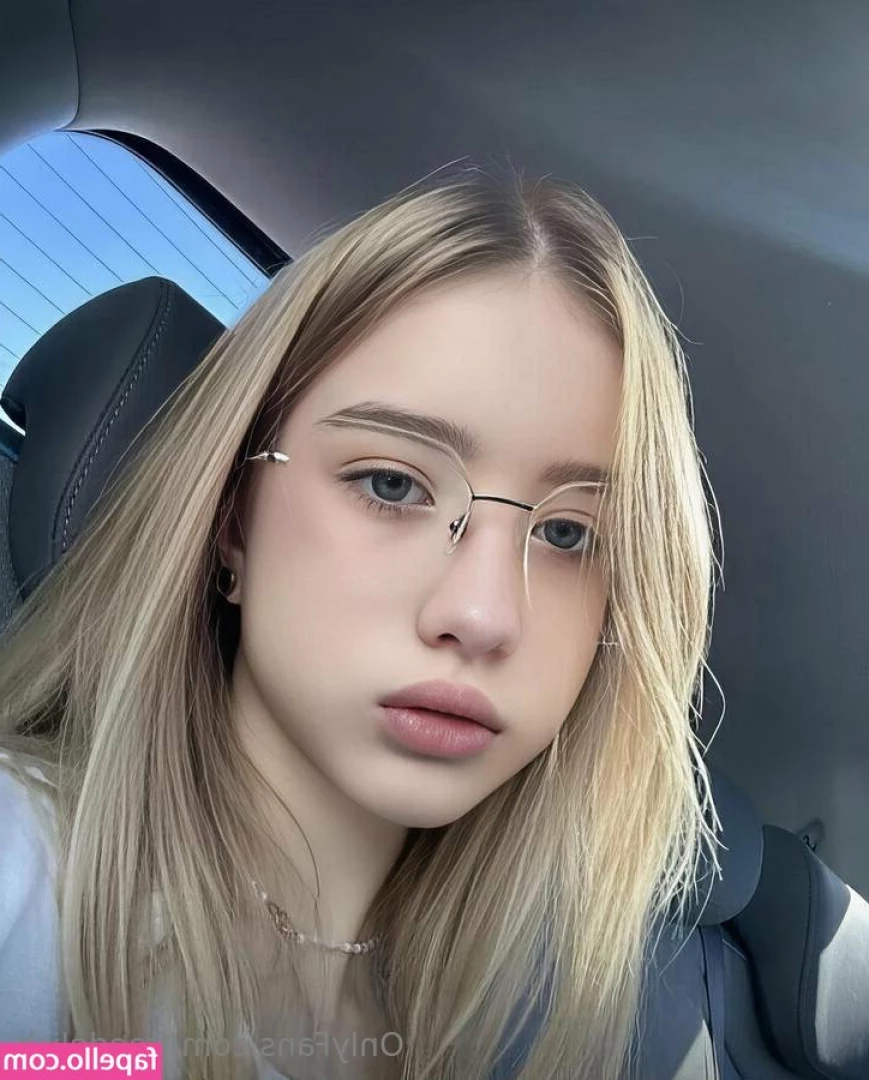 freedelish - AD  Hey babes   come explore my wild side   I can do it all exclusive