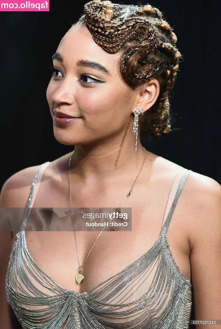 Amandla Stenberg [ amandla-stenberg ] - I always enjoy making love to my boa on stage  I hope you enjoy