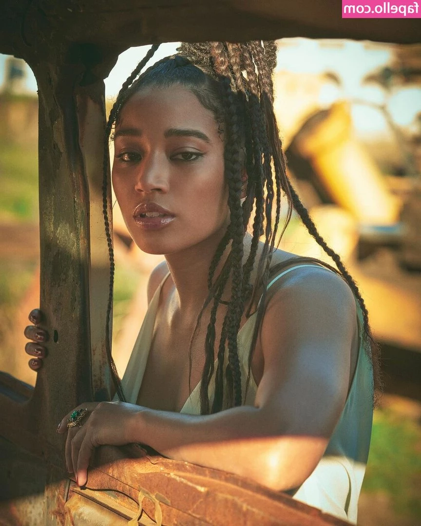 Amandla Stenberg [ amandla-stenberg ] - Winter kann kommen