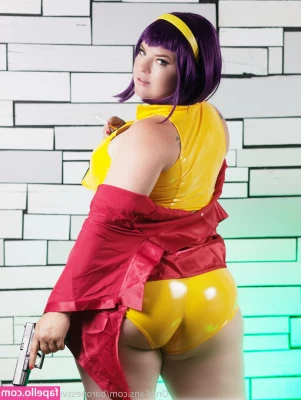 baronessvontcosplayfree - Wanted to share this art by a redditor u/thegreenman56 🖤 It's a