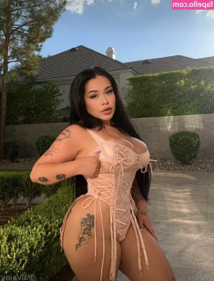 Alva Jay [ alva-jay-3 ] - Watch me warm his ass up with the small purple dildo, smacking it in