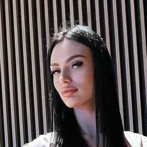 ashleelou