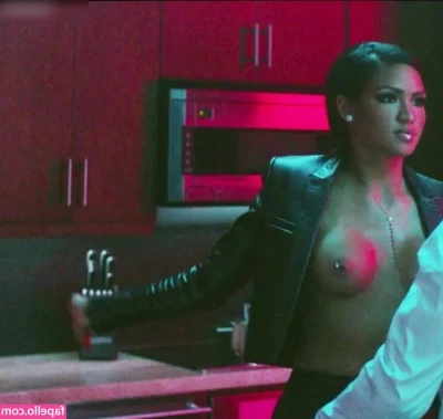 Casandra Ventura (Cassie) [ casandra-ventura-cassie ] - Hard niples mmmm would you Like to lick them